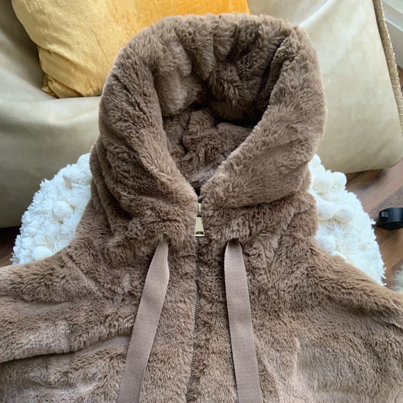 ZARA | Faux fur hooded bomber jacket,NWOT. - Picture 5 of 6
